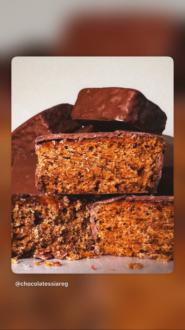SIAREG  P�O DE MEL COBERTO COM CHOCOLATE UND 44G